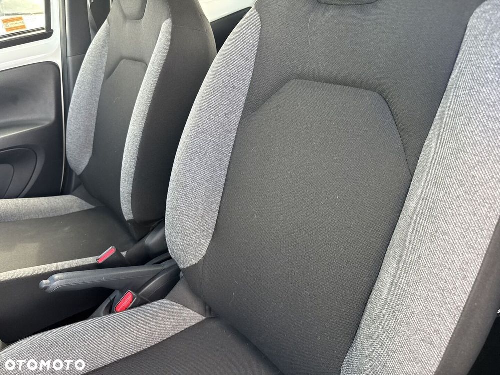 Toyota Aygo X - 17