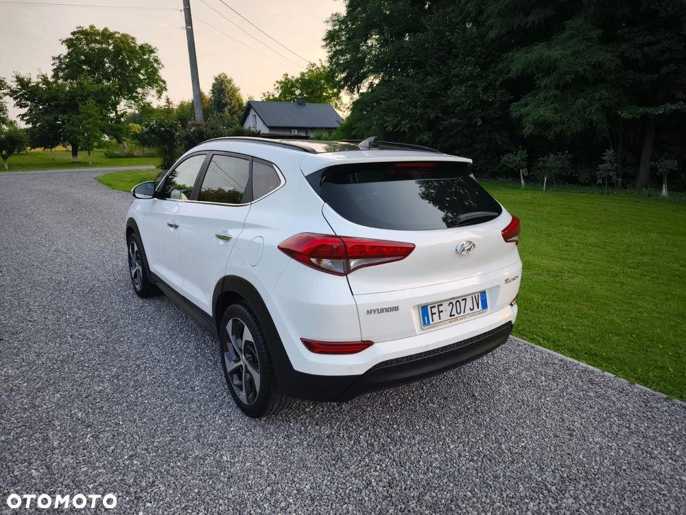 Hyundai Tucson blue 1.7 CRDi 2WD DCT Premium - 11