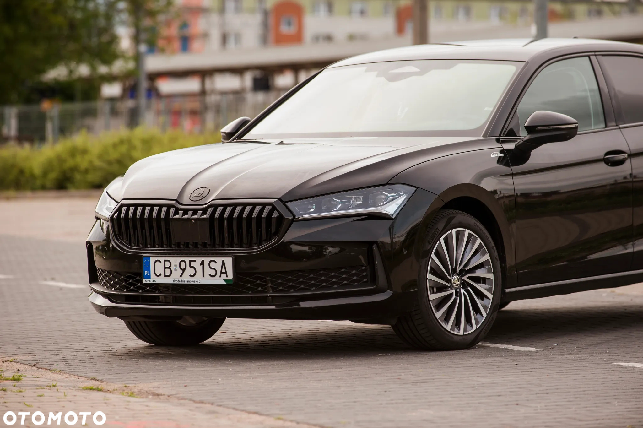 Skoda Superb 2.0 TDI SCR 4x4 L&K DSG - 3