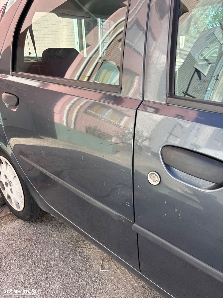 Fiat Punto 1.2 S - 15