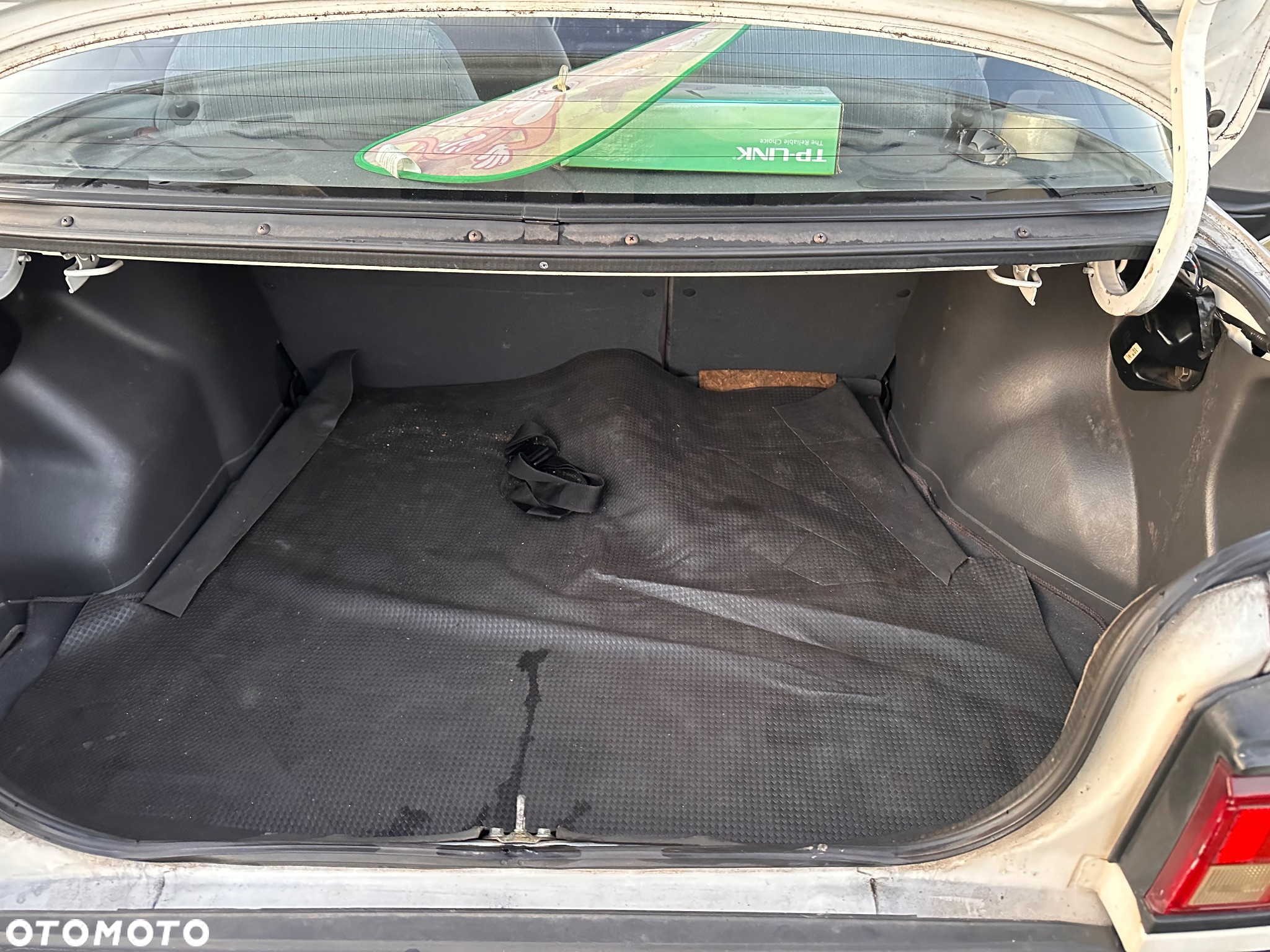Mazda 323 - 14