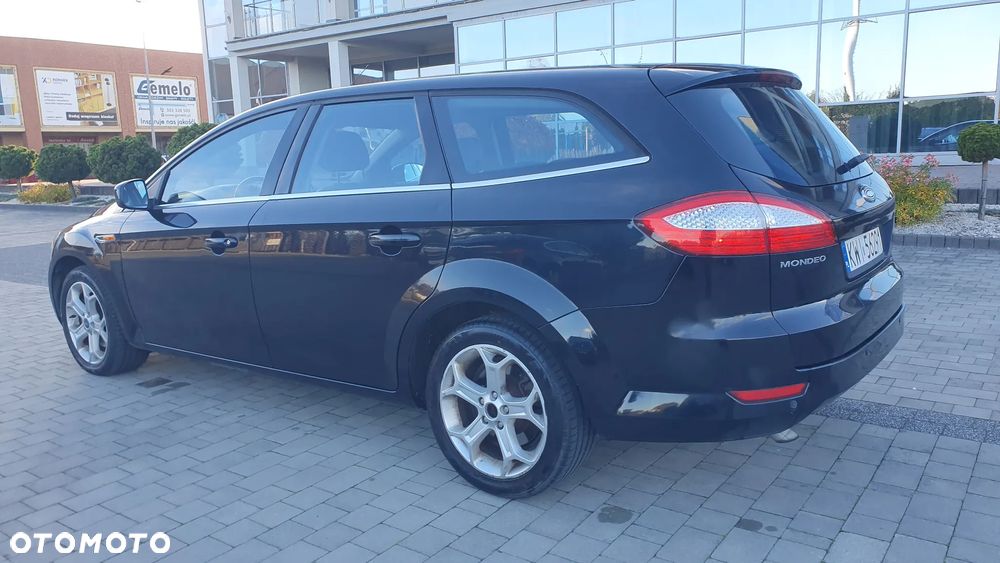 Ford Mondeo - 12