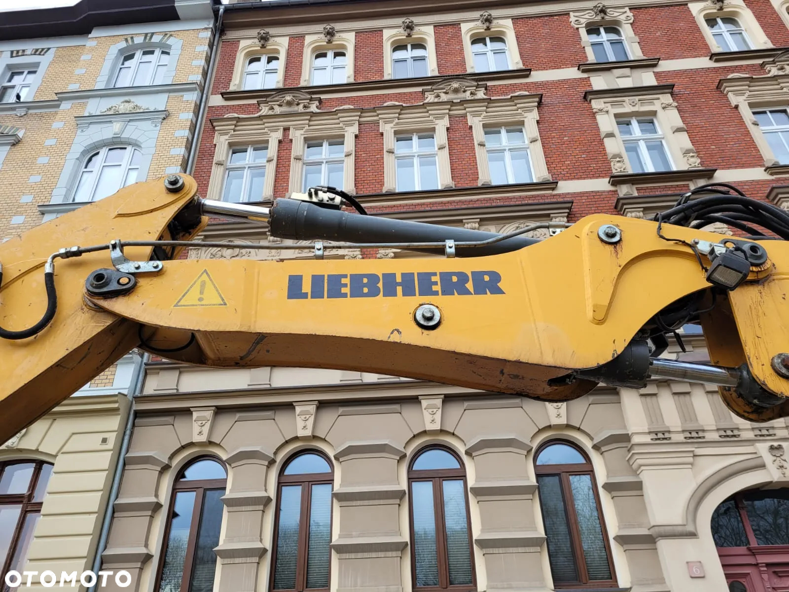 Liebherr A 311 Litronic - 12