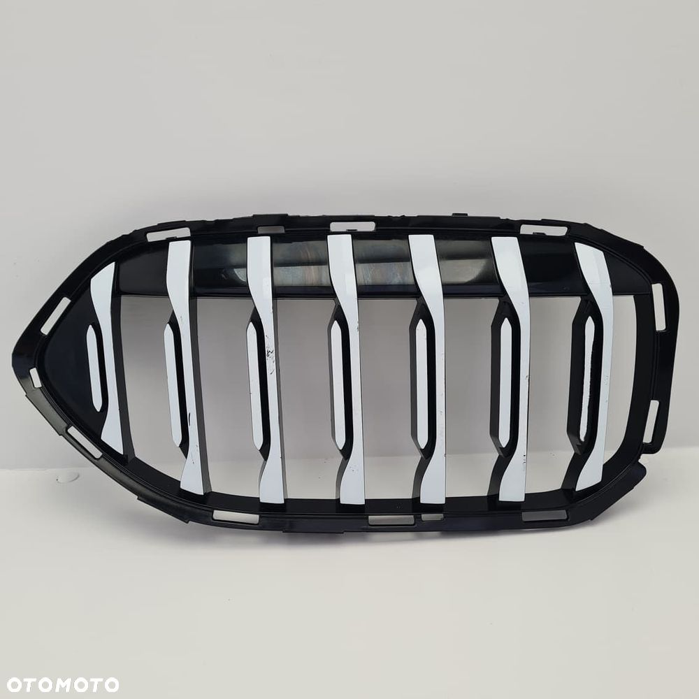 bmw 1 2 f44 f40 nerka prawa atrapa grill - 1