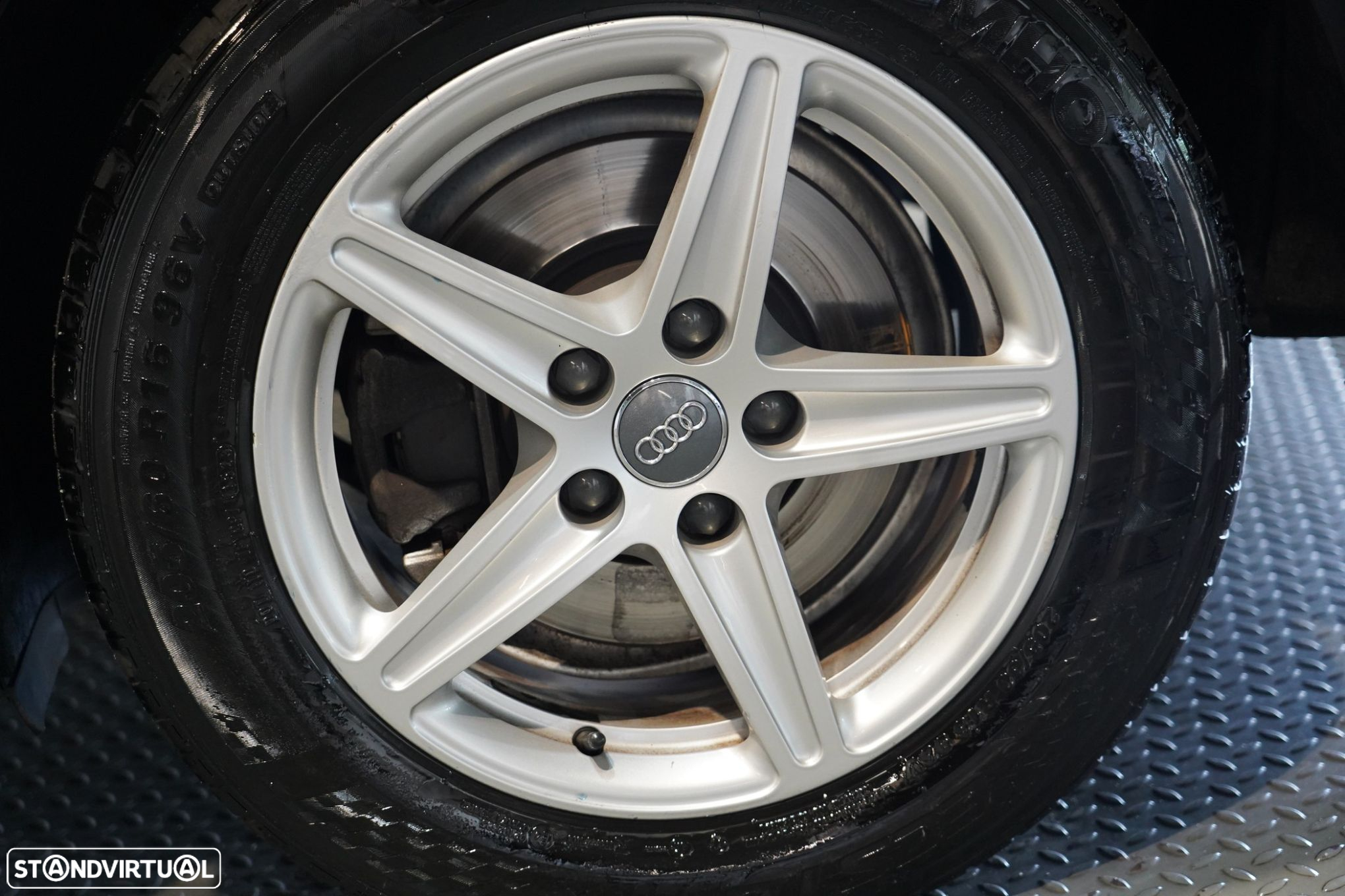 Audi A4 35 TDI S tronic - 29