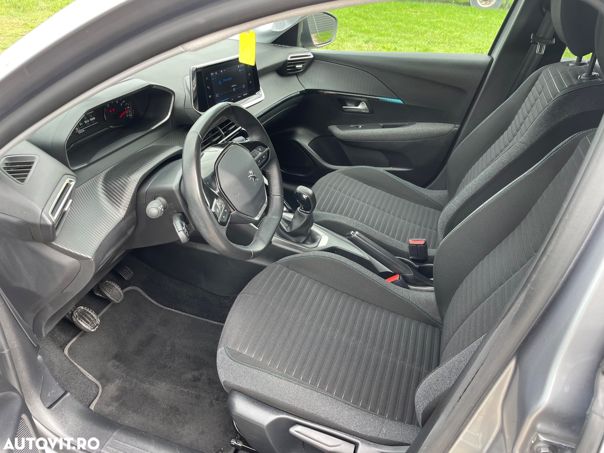 Peugeot 208 1.2L PureTech 75 S&S BVM5 Style - 7