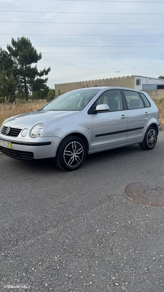 VW Polo 1.2 Confortline - 1