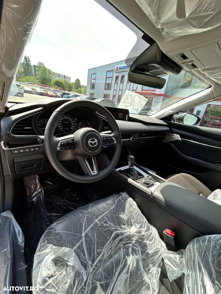 Mazda 3 e-Skyactiv X186 AT MHEV Exclusive-Line - 9