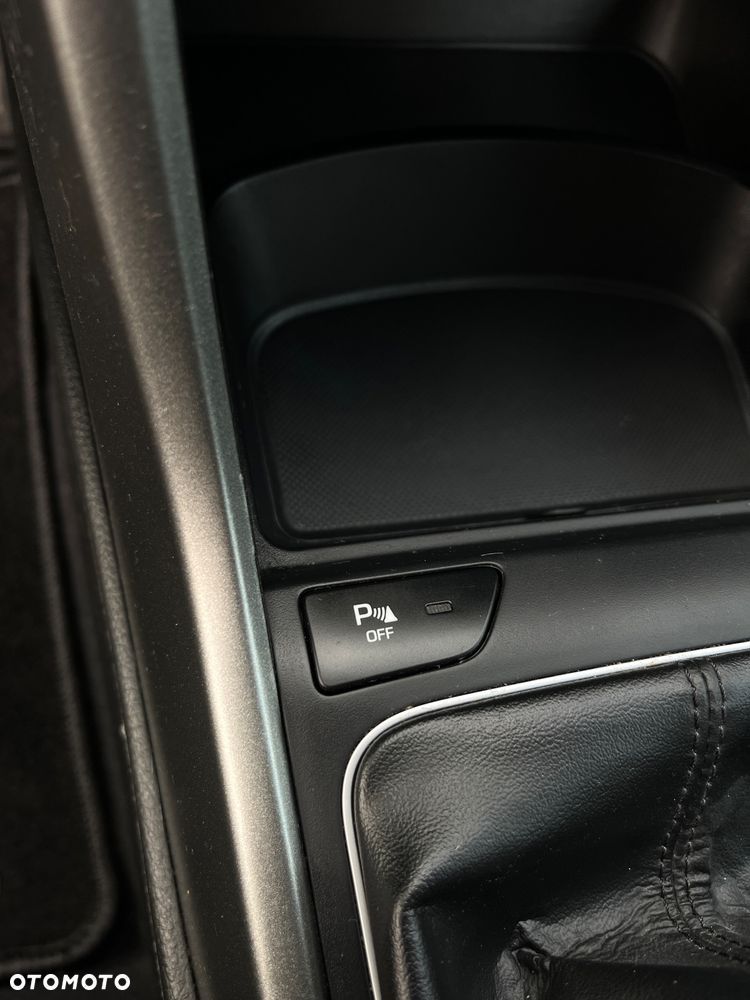 Hyundai i30 1.6 CRDi BlueDrive Premium - 22