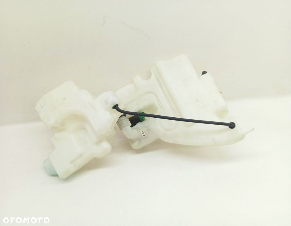 ZBIORNICZEK SPRYSKIWACZY MITSUBISHI FUSO CANTER - 1