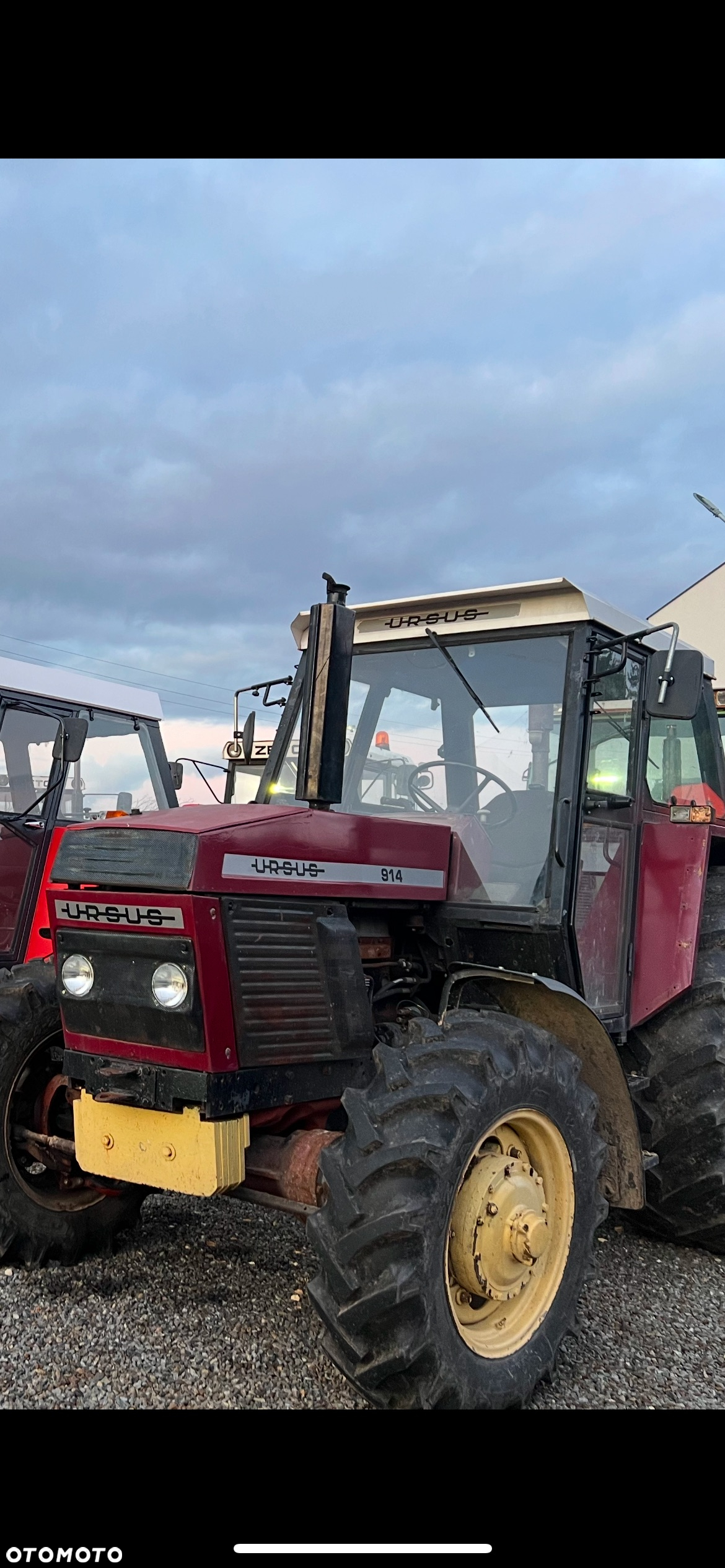 Ursus C360 - 12
