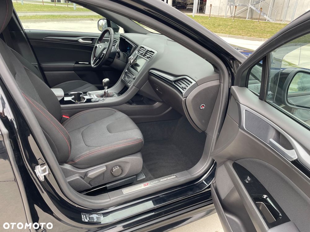 Ford Mondeo 1.5 EcoBoost ST-Line - 20