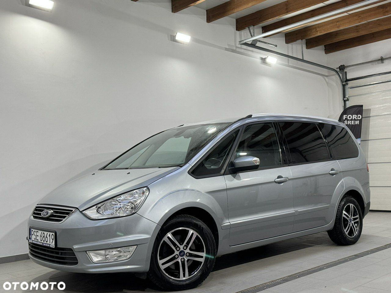 Ford Galaxy - 13
