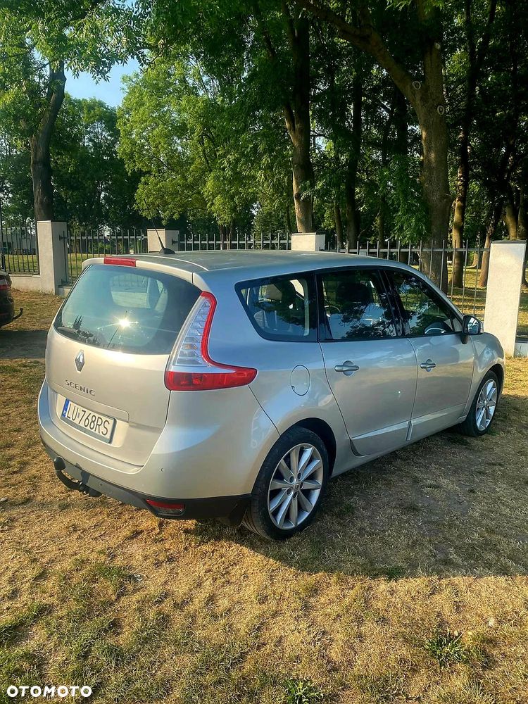 Renault Grand Scenic 2.0 16V 140 CVT Luxe - 3