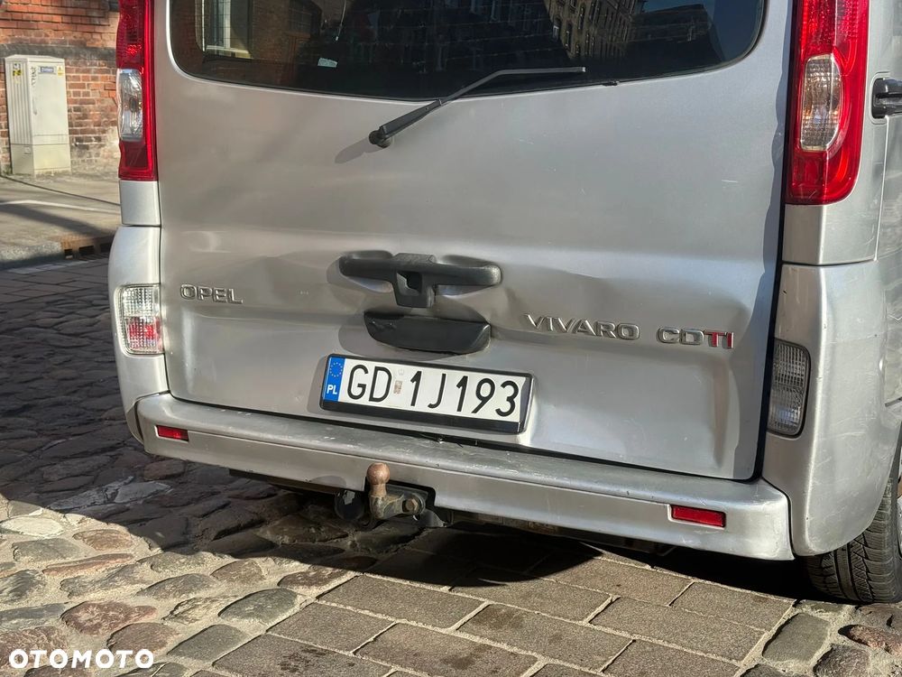Opel Vivaro - 12