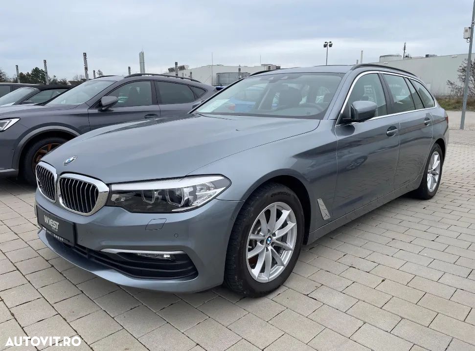 BMW Seria 5 520d AT - 1