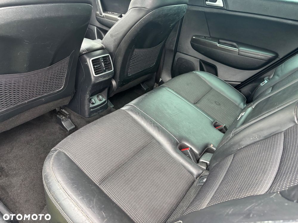 Kia Sportage 2.0 CRDI Business Line 4WD - 8