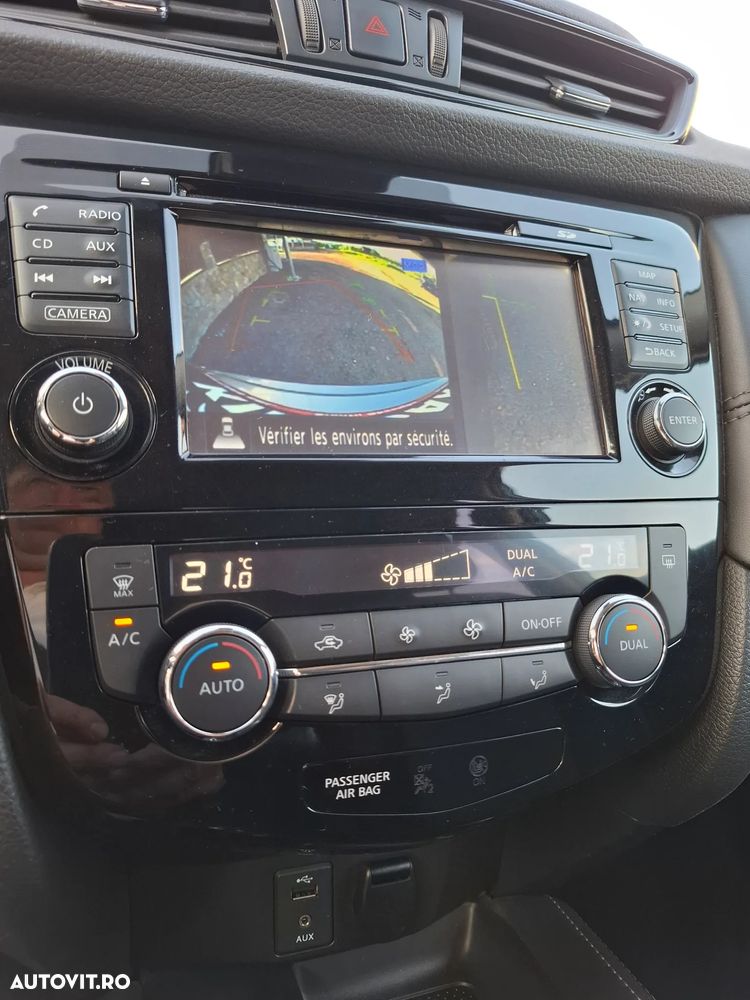 Nissan X-Trail 1.6 dCi N-Connecta - 12