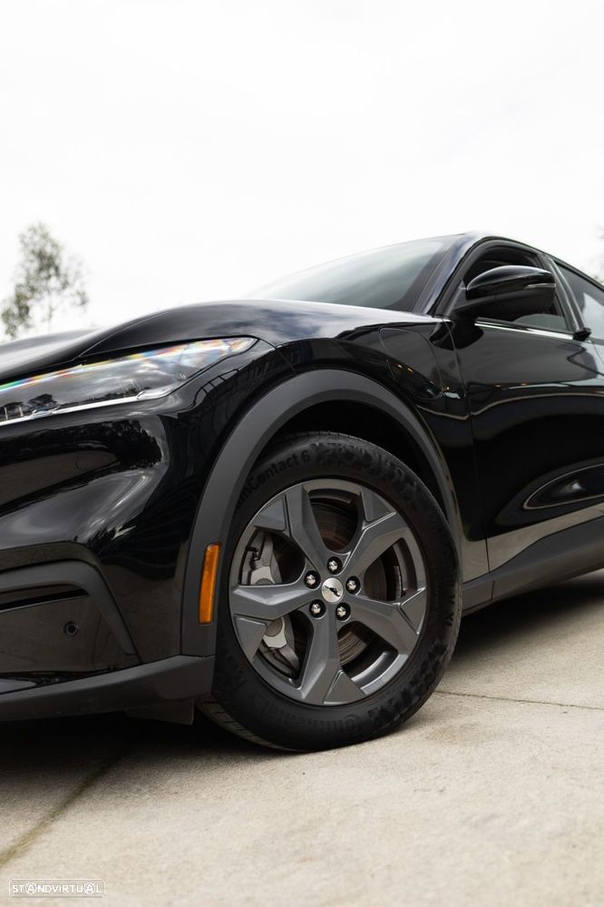 Ford Mustang Mach-E Alargada AWD - 18