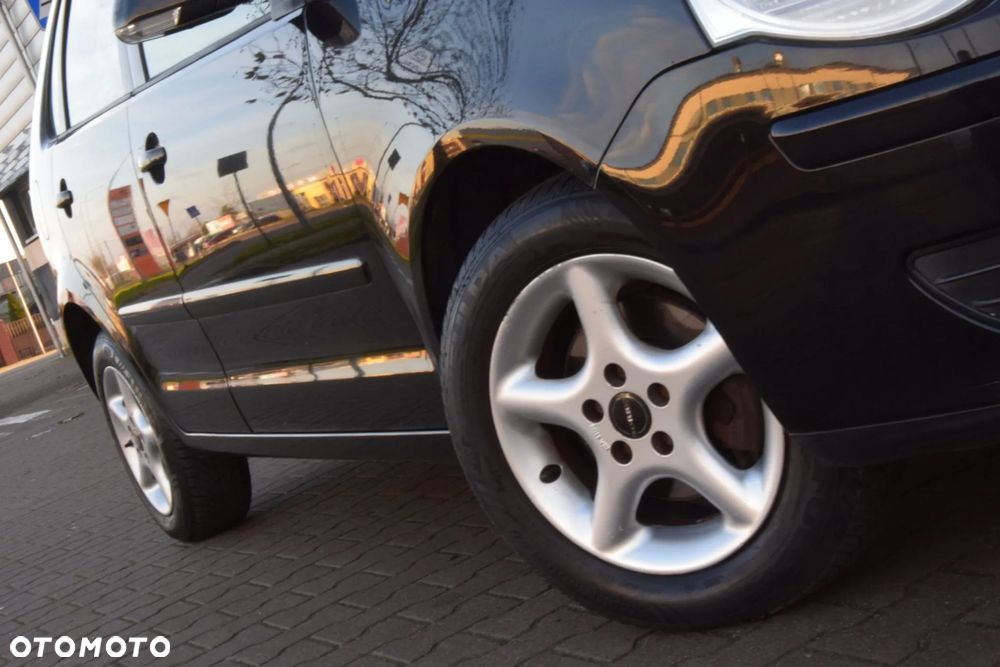 Volkswagen Polo 1.2 Tour - 5