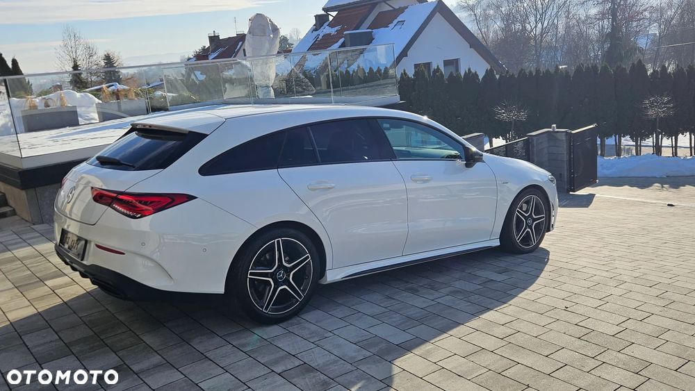 Mercedes-Benz CLA 220 d 4-Matic AMG Line 8G-DCT - 4