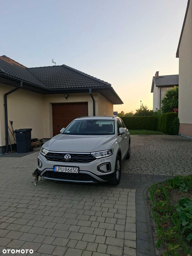 Volkswagen T-Roc - 1