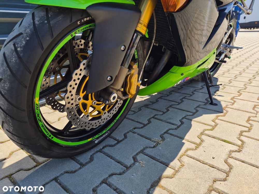 Kawasaki ZX - 17