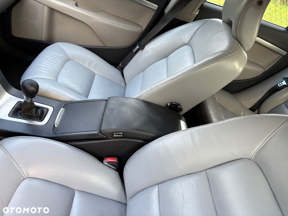Volvo S80 - 14