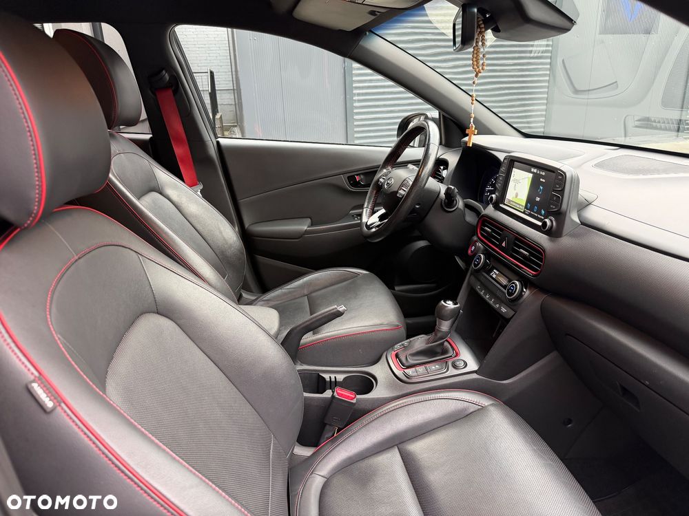 Hyundai Kona 1.6 T-GDI Premium 4WD DCT - 19