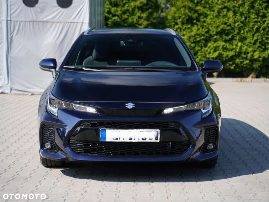Suzuki Swace 1.8 Hybrid Premium Plus CVT - 2