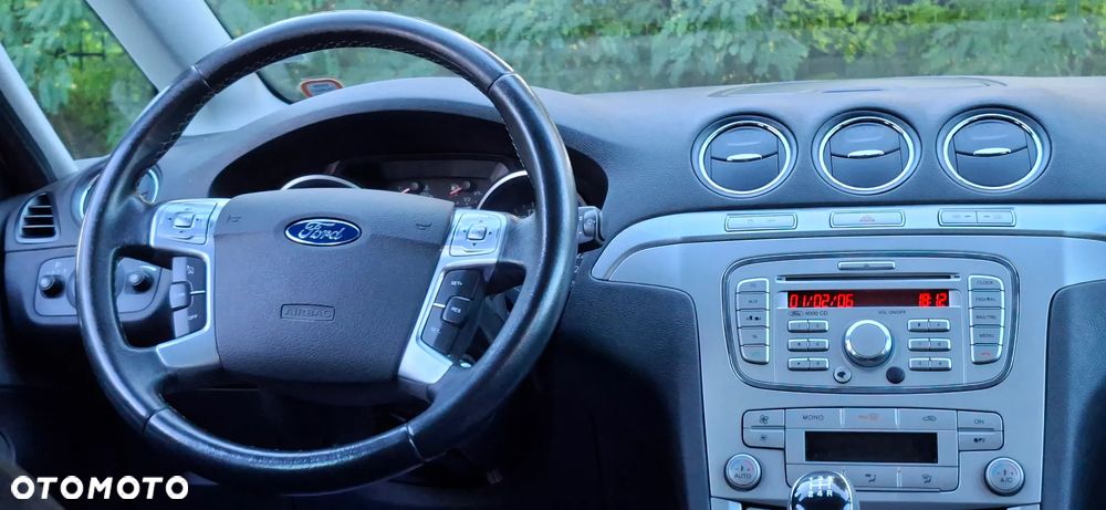 Ford S-Max 2.0 Viva Trend - 27