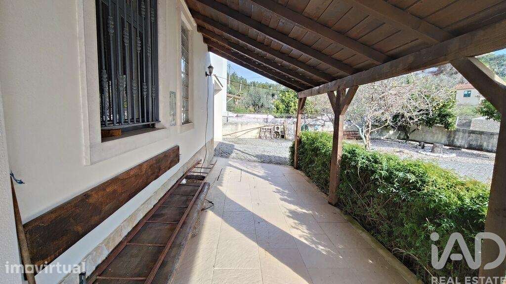 Casa / Villa T3 em Pedrógão Grande de 347,8 m2 - Grande imagem: 4/38