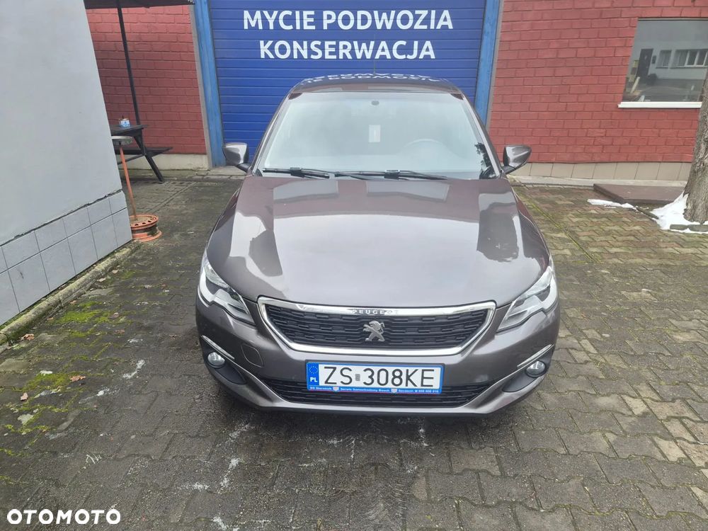 Peugeot 301 1.6 VTi Active EU6 - 2