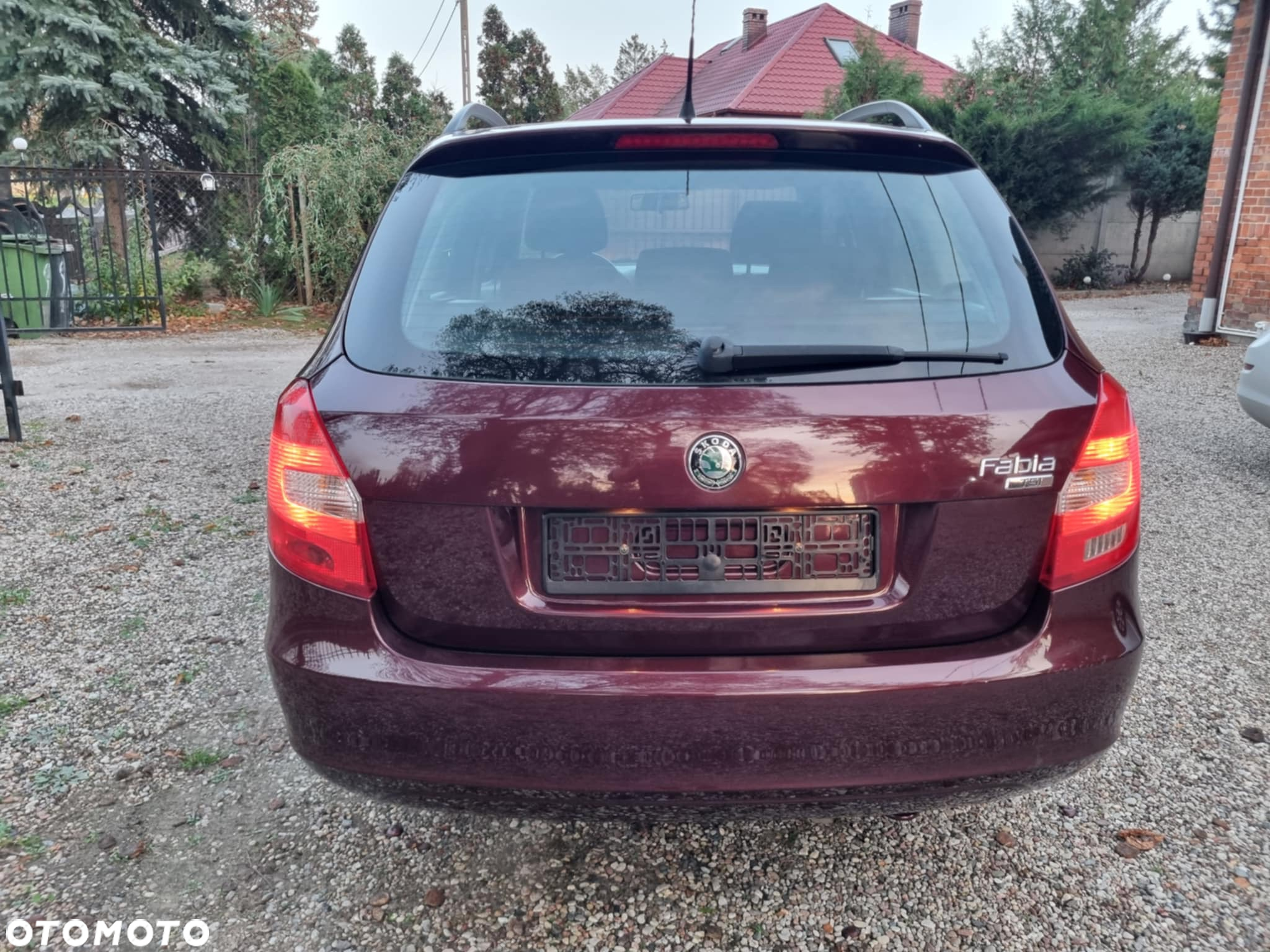 Skoda Fabia 1.2 TSI Active - 4