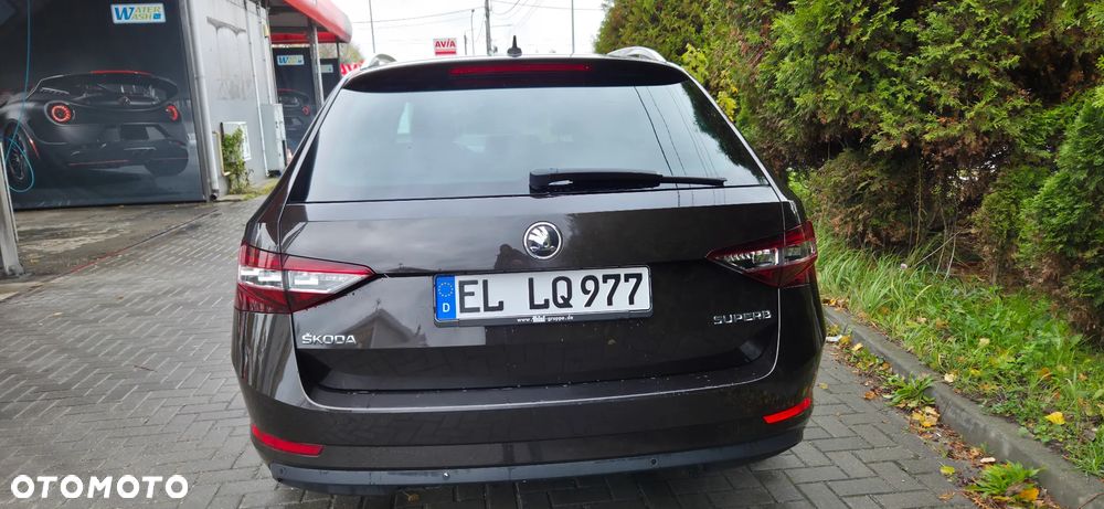 Skoda Superb Combi 1.4 TSI ACT Ambition - 12