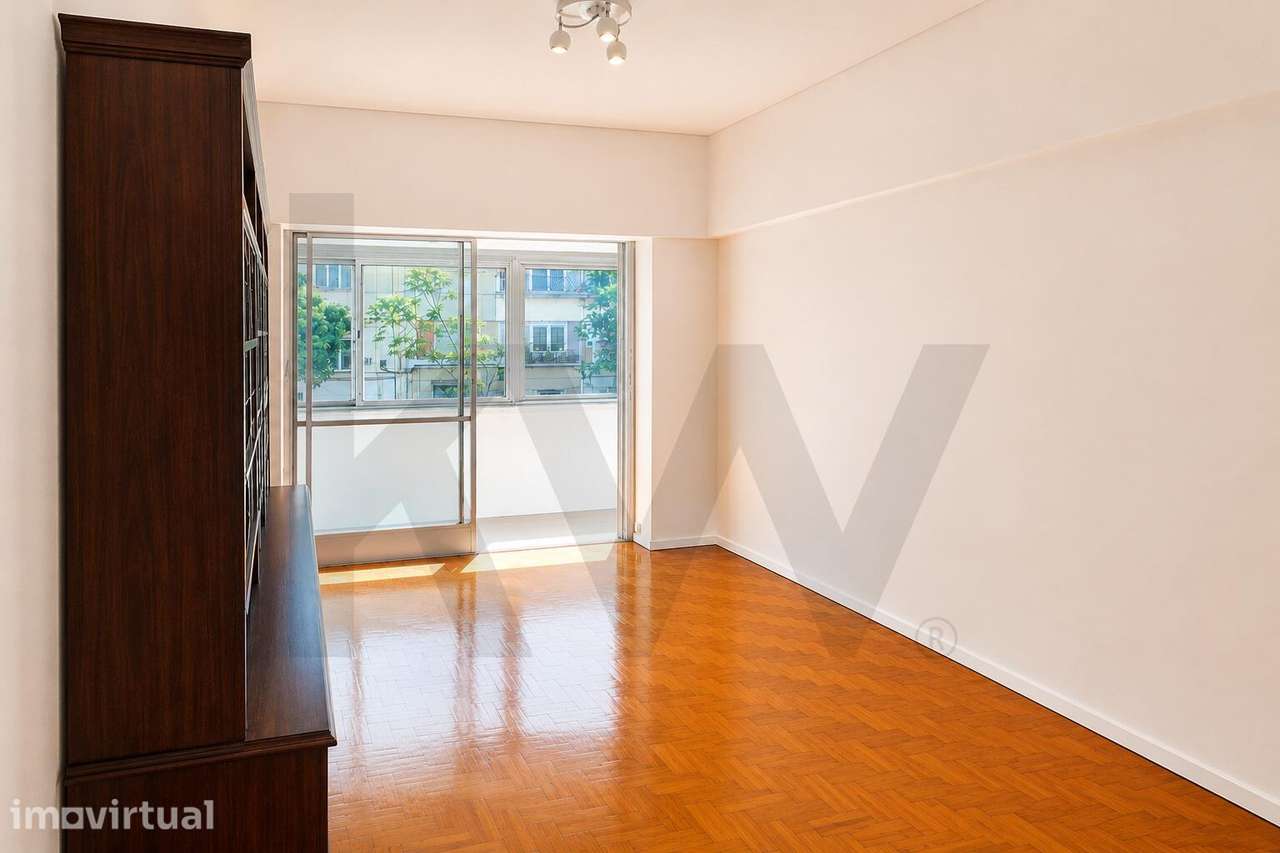 Apartamento T1 para Arrendamento | Rua Castilho | Lisboa - Grande imagem: 2/10