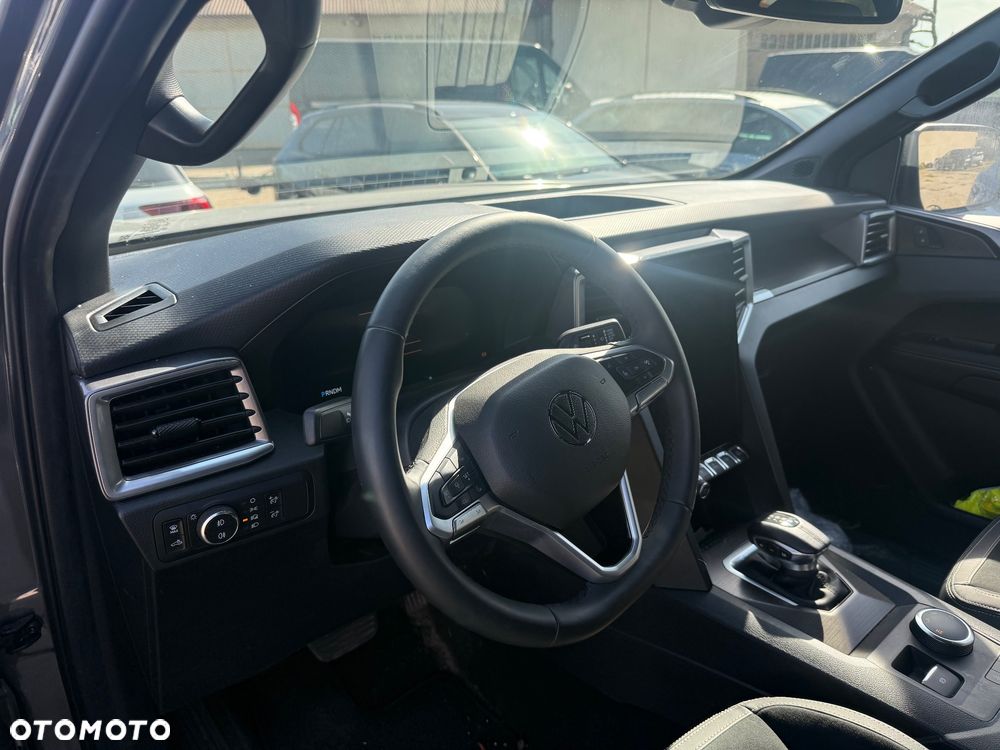 Volkswagen Amarok - 6