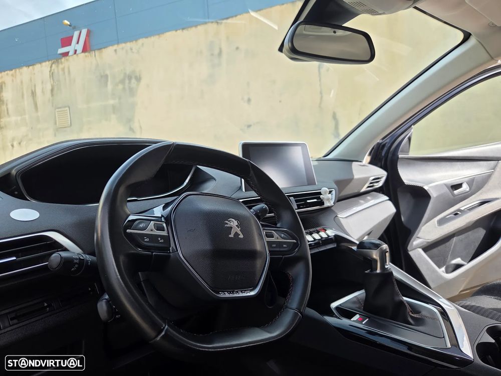 Peugeot 5008 - 28