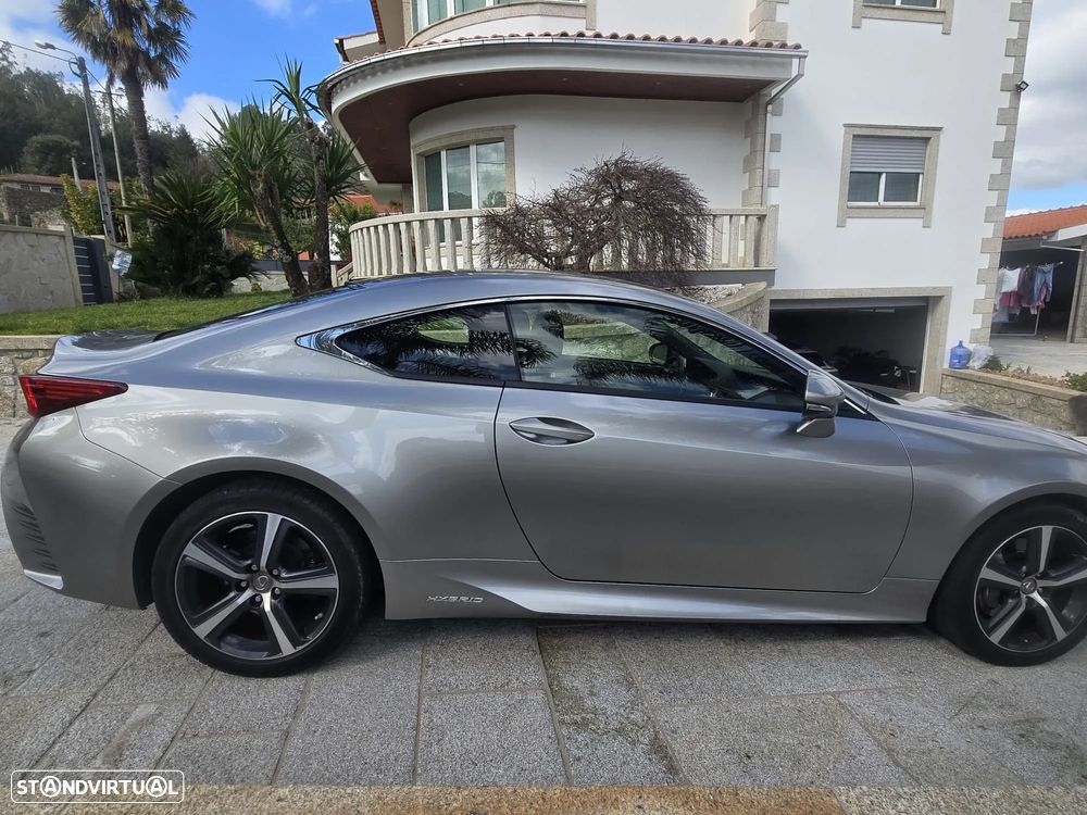 Lexus RC 300h F Sport - 6