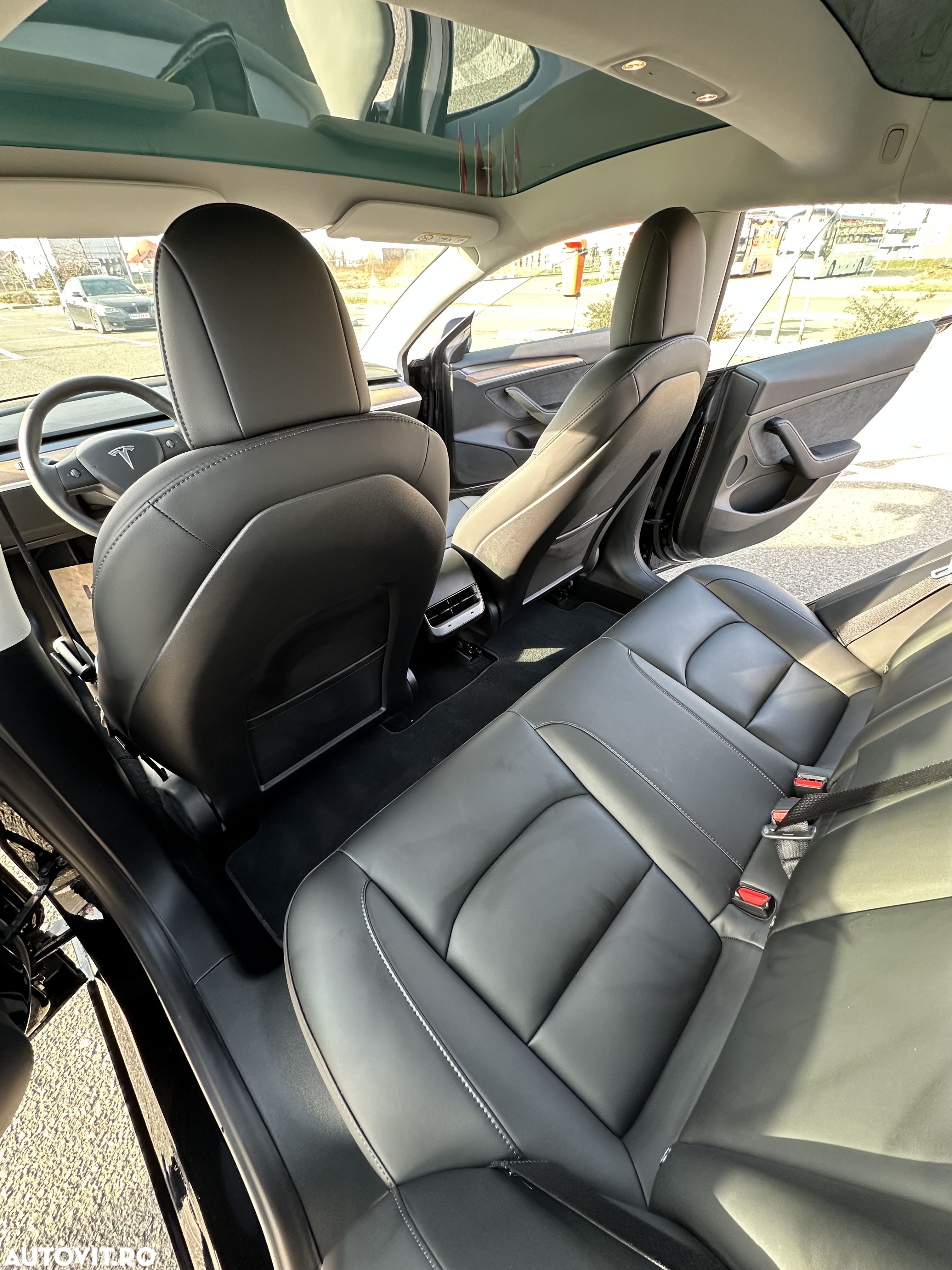 Tesla Model 3 - 28