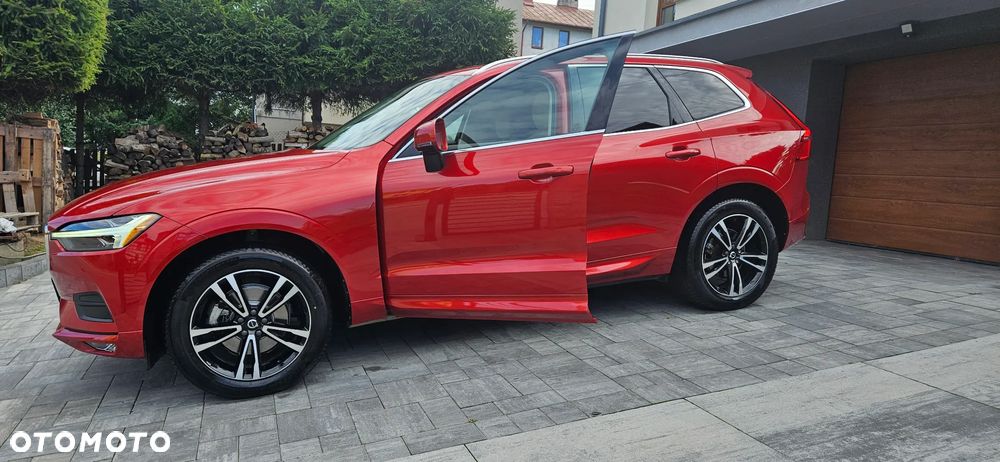 Volvo XC 60 T5 AWD Momentum - 3