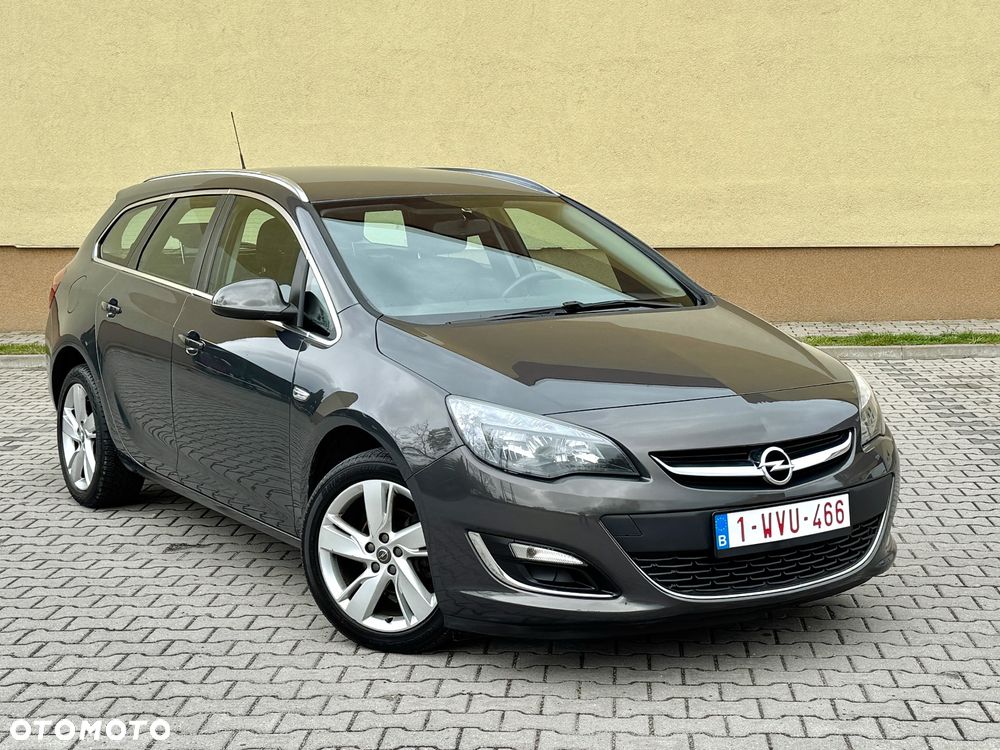 Opel Astra 1.4 T Cosmo - 3