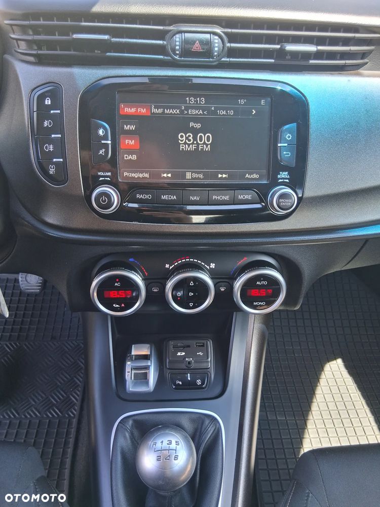 Alfa Romeo Giulietta 1.6 JTDM 16V Business - 11