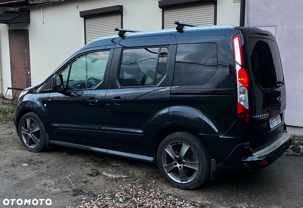 Ford Tourneo Connect 1.6 EcoBoost Titanium - 3