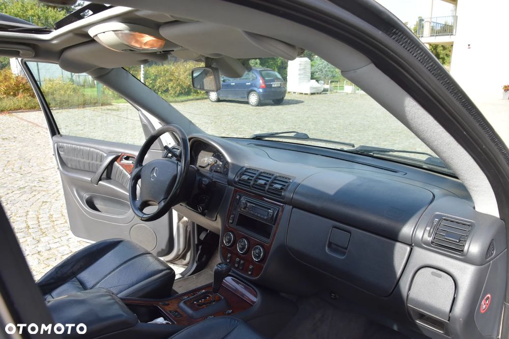 Mercedes-Benz ML - 20
