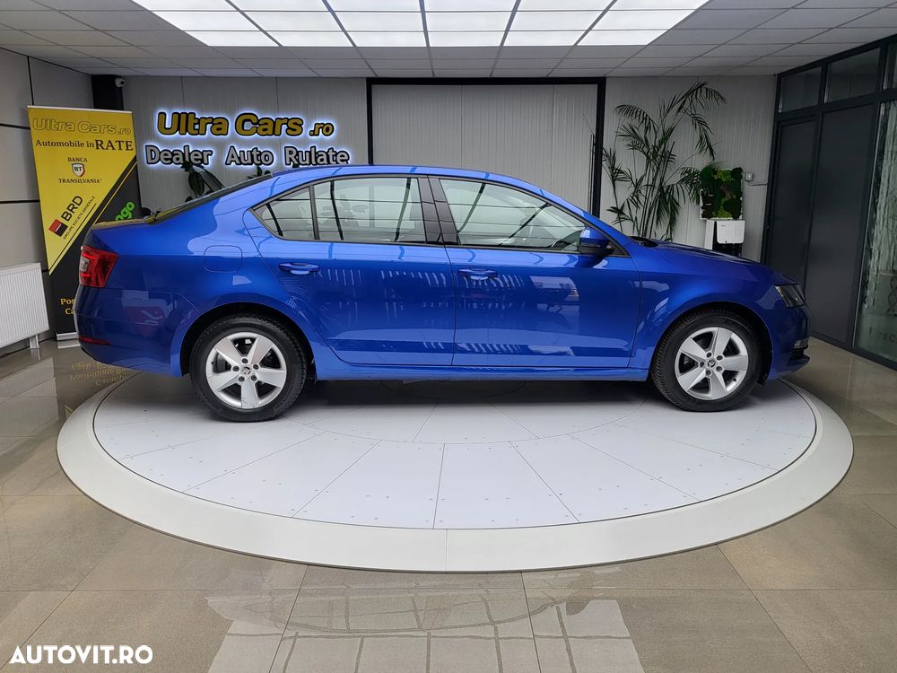 Skoda Octavia 1.6 TDI Style - 6