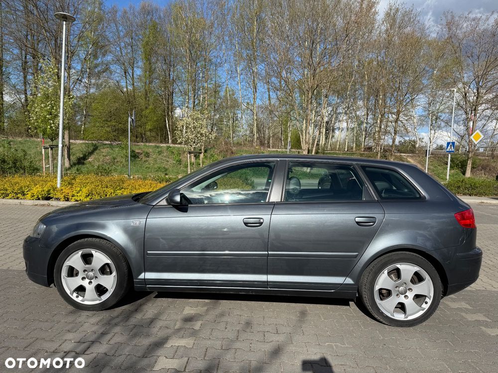 Audi A3 Sportback 2.0 TDI DPF Ambition - 3