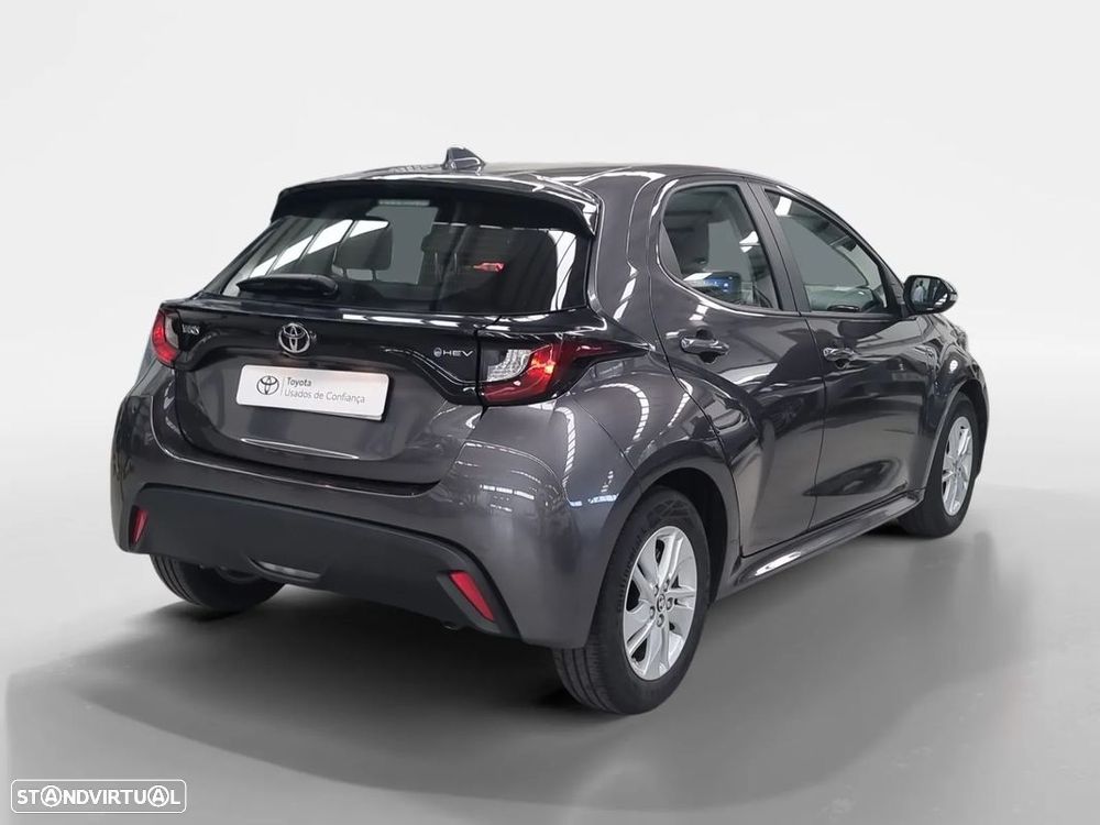 Toyota Yaris 1.5 HDF Comfort Plus - 6
