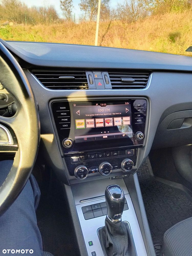Skoda Octavia 2.0 TDI Ambition DSG - 14