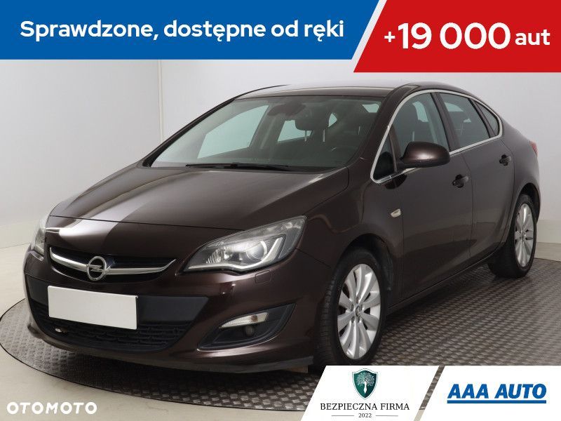 Opel Astra - 2